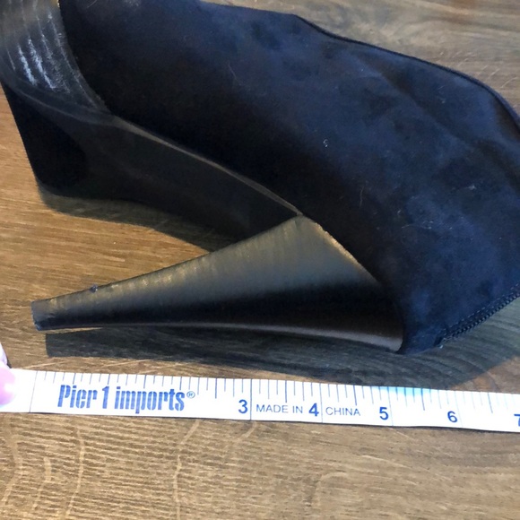 Carlos Ankle Bootie - Picture 5 of 5